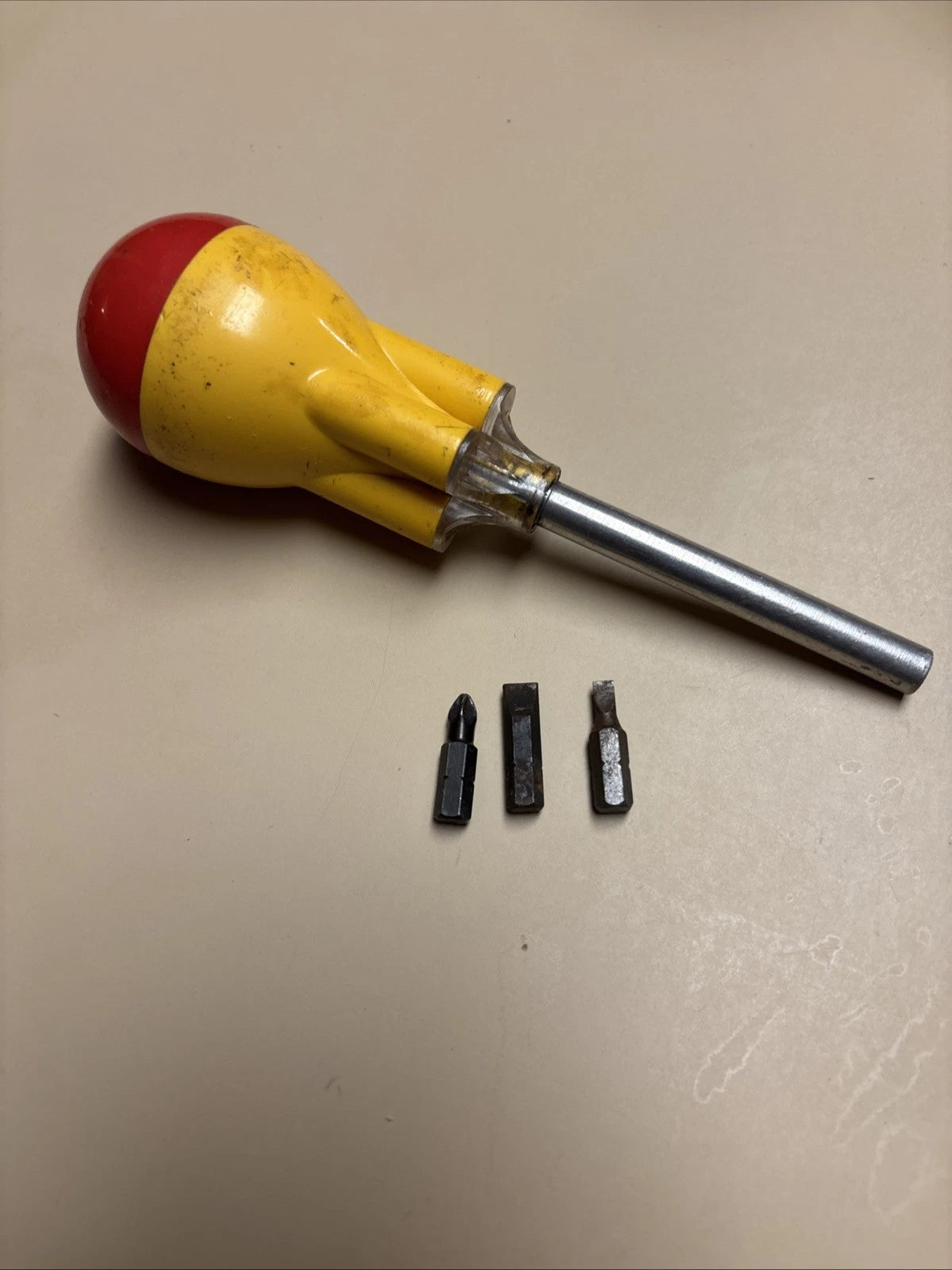 Screwball Ratchet Driver 3 Bits with Bit Storage S/V Tool Co - Vintage