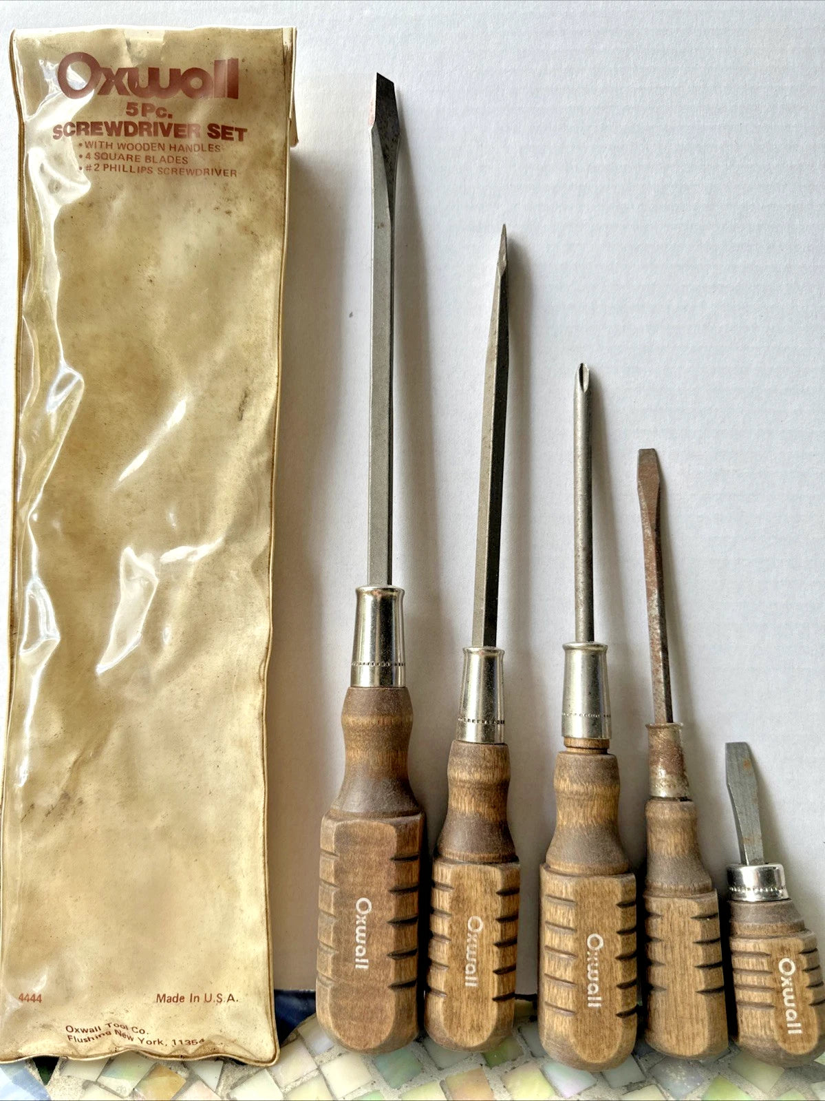 5 Pc Oxwall Vintage Screwdriver Set 4 Flat Blade, 1 Phillips Head Wooden Handles