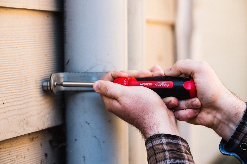 Megapro Ratcheting Automotive Screwdriver Multi-Bit 13 in 1 Torx Phillips Flat