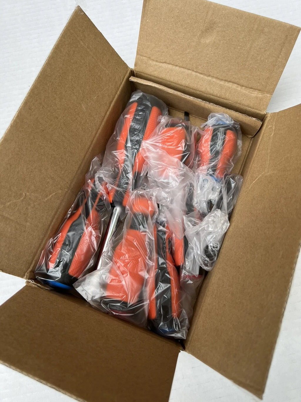 New Black + Decker 17 Piece Screwdriver Set 7 Screwdrivers & 10 Tips