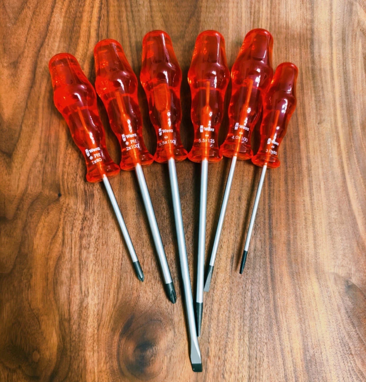 Wera 6 Piece Screwdriver Set with Transparent Crystal - Red Handles Limited