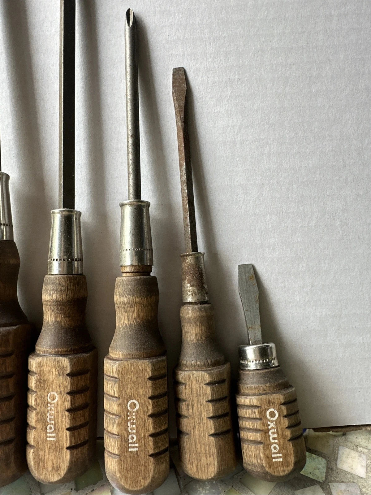 5 Pc Oxwall Vintage Screwdriver Set 4 Flat Blade, 1 Phillips Head Wooden Handles