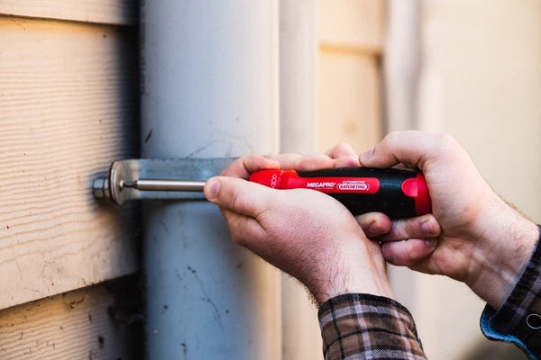 Megapro Ratcheting Automotive Screwdriver Multi-Bit 13 in 1 Torx Phillips Flat